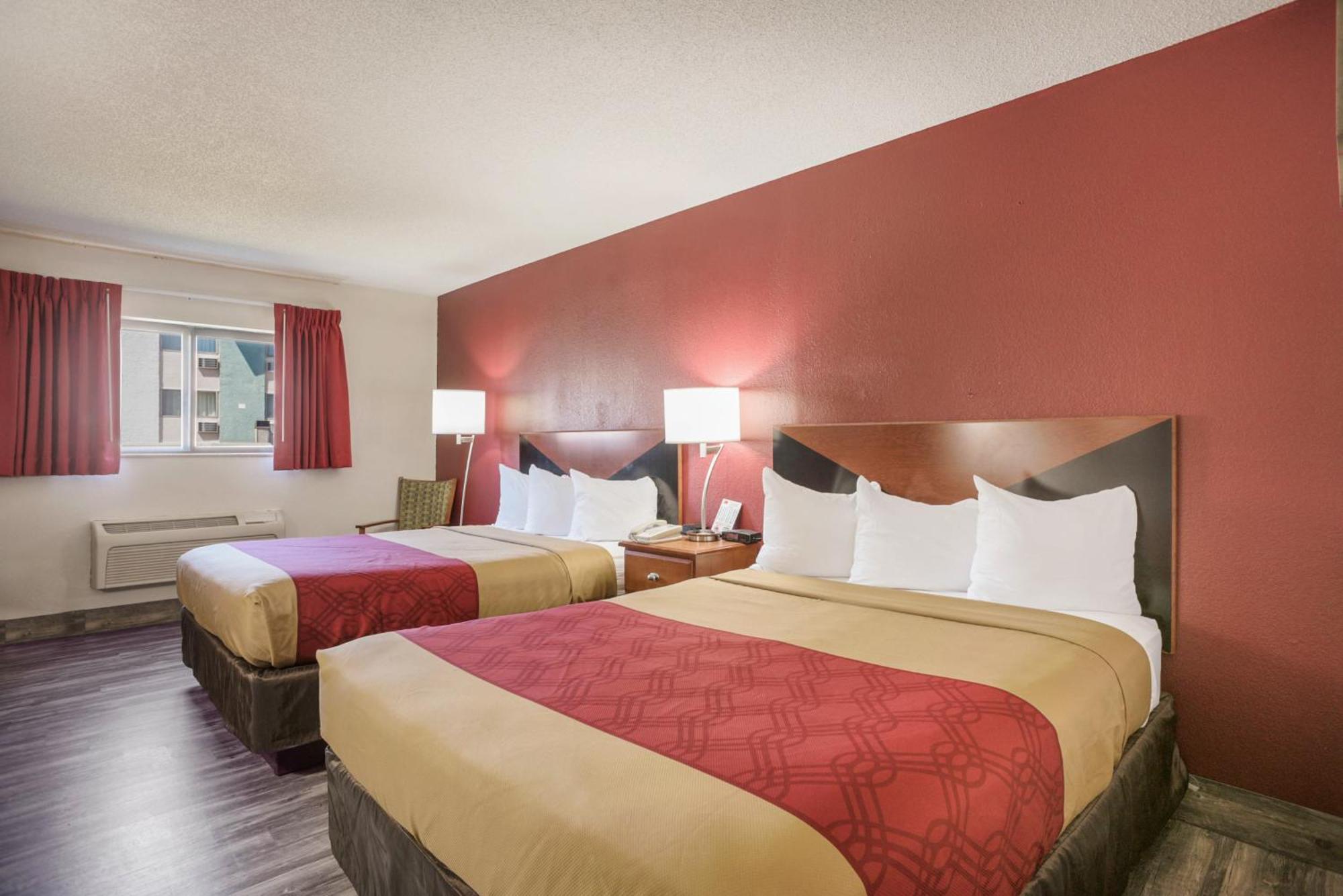 Econo Lodge Cedar Rapids Ruang foto